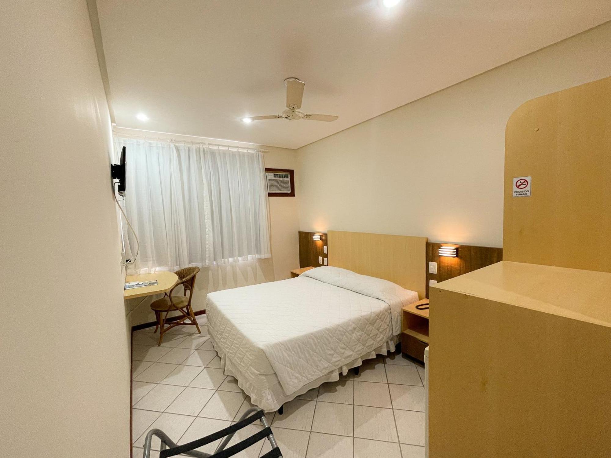 Hotel Plaza Mar Vila Velha  Exteriör bild