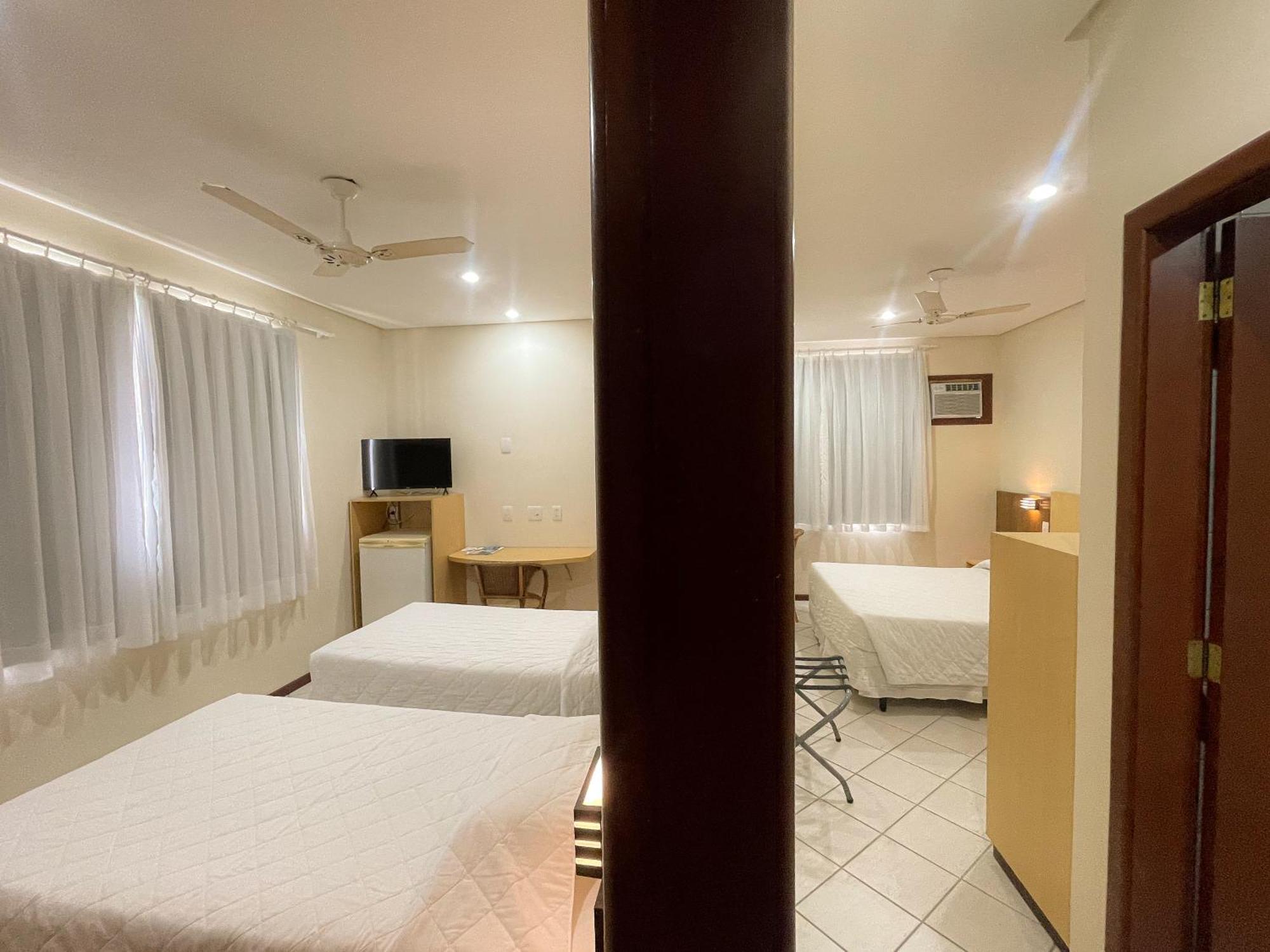 Hotel Plaza Mar Vila Velha  Exteriör bild