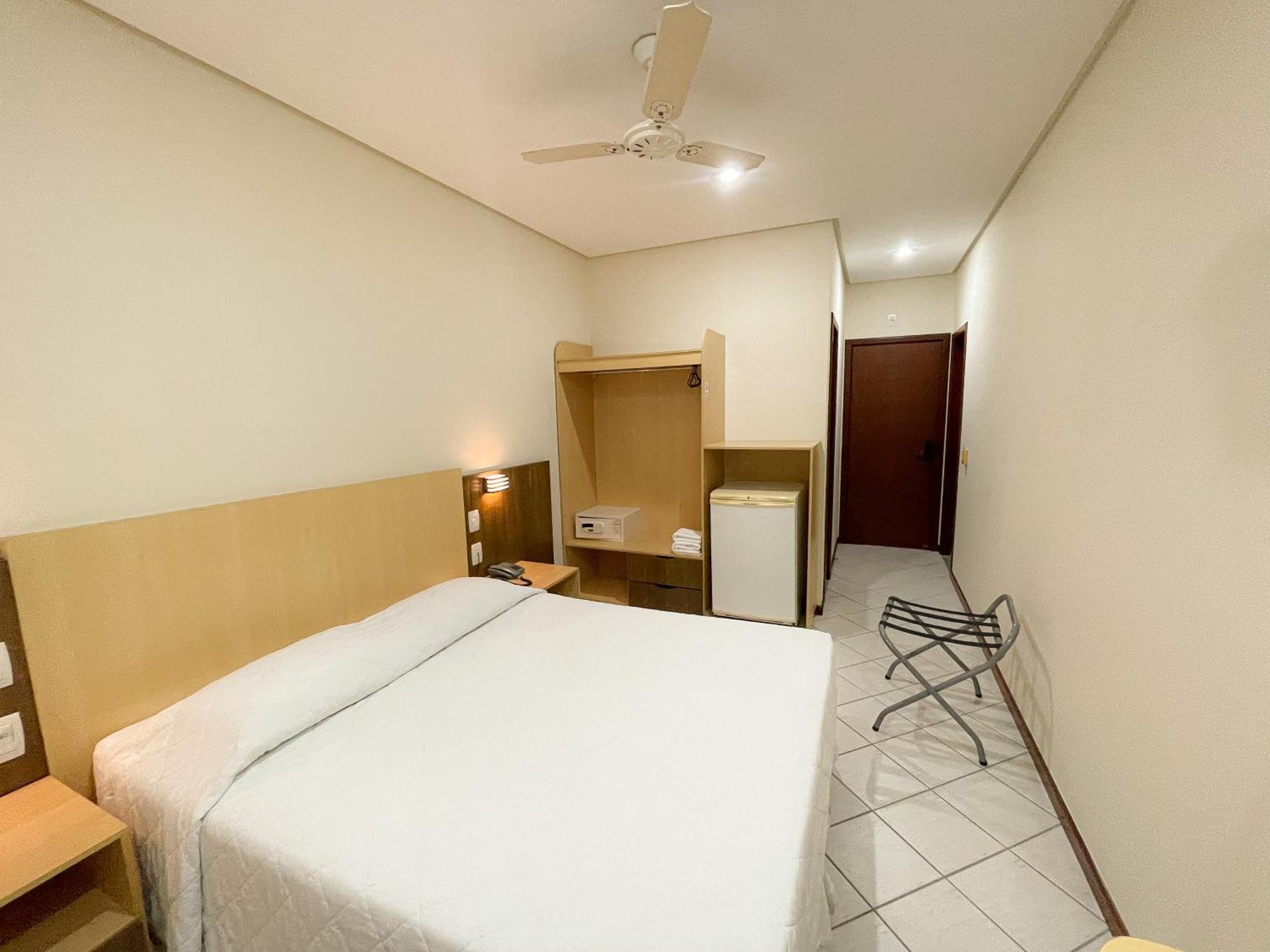 Hotel Plaza Mar Vila Velha  Exteriör bild
